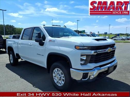 Summit White 2026 Chevrolet Silverado 2500 LT