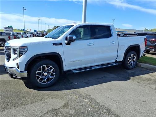 Summit White 2026 GMC Sierra 1500 SLT