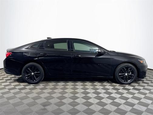 2017 Chevrolet Malibu 1LT