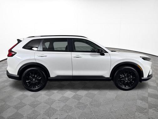 Platinum White Pearl 2026 Honda CR-V Hybrid Sport-L AWD