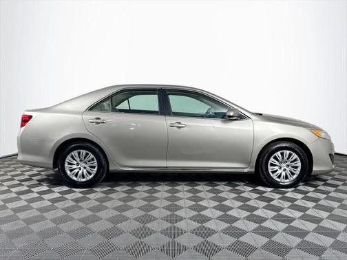 2013 Toyota Camry LE