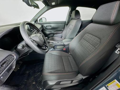 2025 Honda HR-V AWD Sport