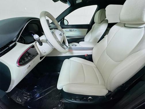 2024 Genesis Electrified GV70 Advanced AWD