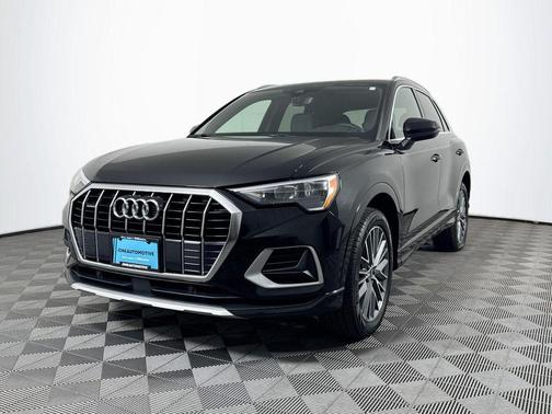2022 Audi Q3 40 Premium