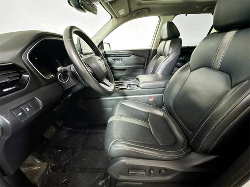 2024 Honda Pilot Touring 8-Passenger