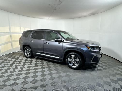 2024 Honda Pilot EX-L 7 Passenger