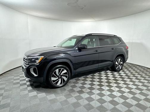 2024 Volkswagen Atlas 2.0T SE w/Technology 4MOTION