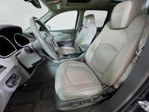 2011 Chevrolet Traverse 2LT