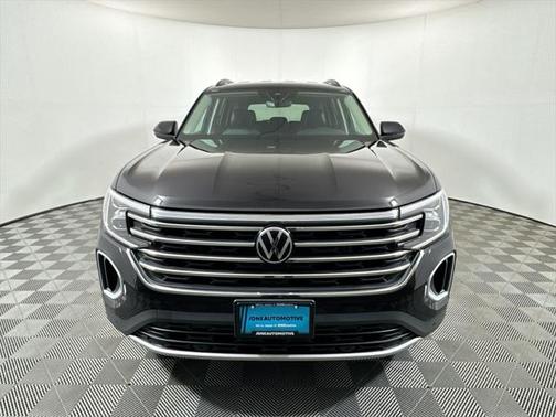2025 Volkswagen Atlas 2.0T SE w/Technology 4MOTION