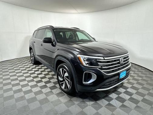 2025 Volkswagen Atlas 2.0T SE w/Technology 4MOTION