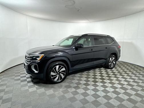 2025 Volkswagen Atlas 2.0T SE w/Technology 4MOTION
