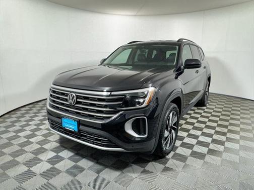 2025 Volkswagen Atlas 2.0T SE w/Technology 4MOTION