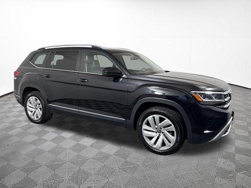 Deep Black 2021 Volkswagen Atlas 3.6L SEL