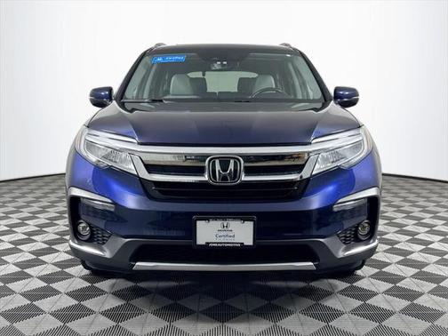 2022 Honda Pilot Touring 8-Passenger