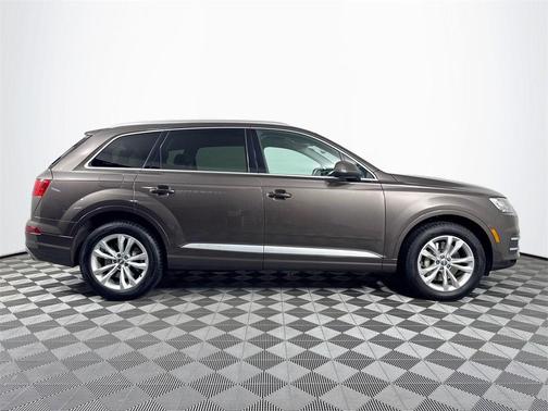 2017 Audi Q7 3.0T Premium