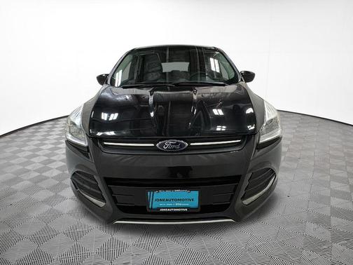 Tuxedo Black 2014 Ford Escape SE