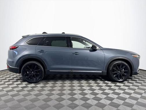 2023 Mazda CX-9 Carbon Edition
