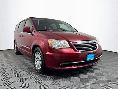 2013 Chrysler Town & Country Touring