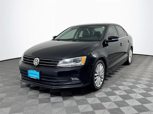 2015 Volkswagen Jetta Auto SE w/Connectivity/Navigation