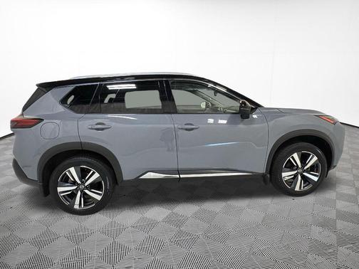 Boulder Gray 2021 Nissan Rogue SL