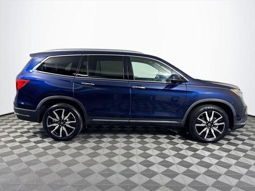 2022 Honda Pilot AWD Elite