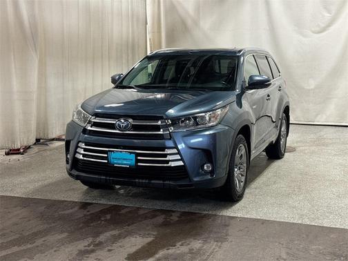2019 Toyota Highlander Hybrid Platinum