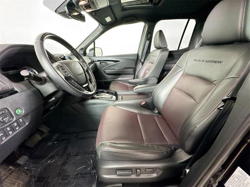 2023 Honda Ridgeline Black