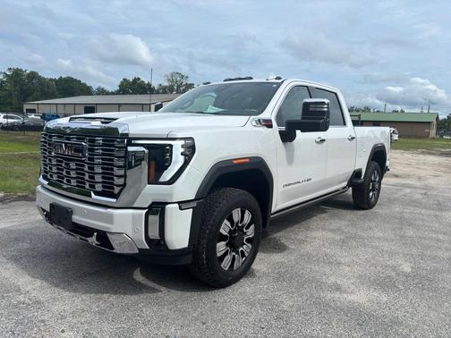 2024 GMC Sierra 2500 Denali
