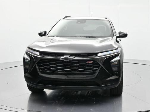 Black Metallic 2026 Chevrolet Trax 2RS