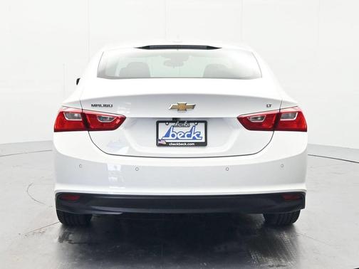 Summit White 2024 Chevrolet Malibu LT
