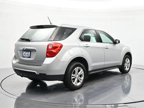 Silver Ice Metallic 2014 Chevrolet Equinox LS