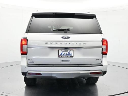 Oxford White 2024 Ford Expedition Max XLT