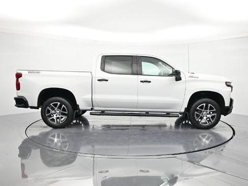 Summit White 2020 Chevrolet Silverado 1500 LT Trail Boss