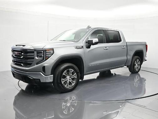 Sterling 2025 GMC Sierra 1500 SLT