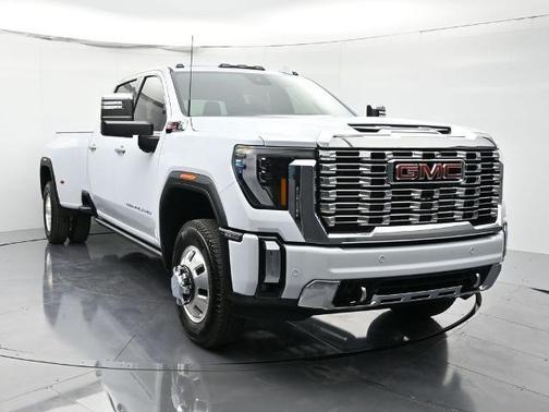 2026 GMC Sierra 3500 Denali