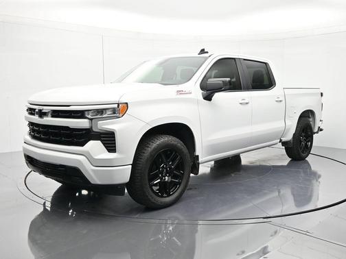 Summit White 2022 Chevrolet Silverado 1500 RST