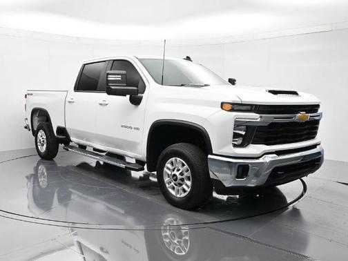 Summit White 2025 Chevrolet Silverado 2500 LT
