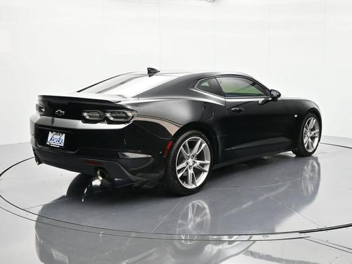 2022 Chevrolet Camaro 1LT