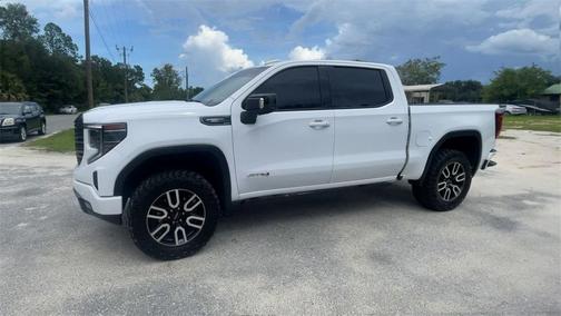 2024 GMC Sierra 1500 AT4
