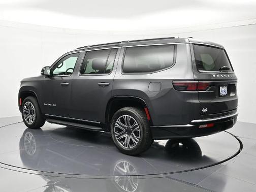 Metallic 2024 Jeep Wagoneer Series II