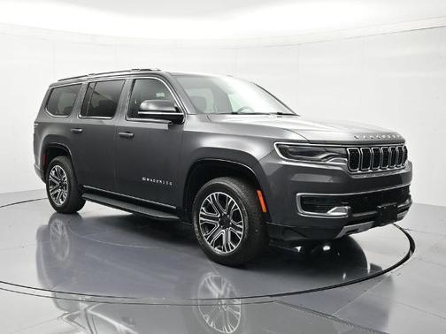 Metallic 2024 Jeep Wagoneer Series II