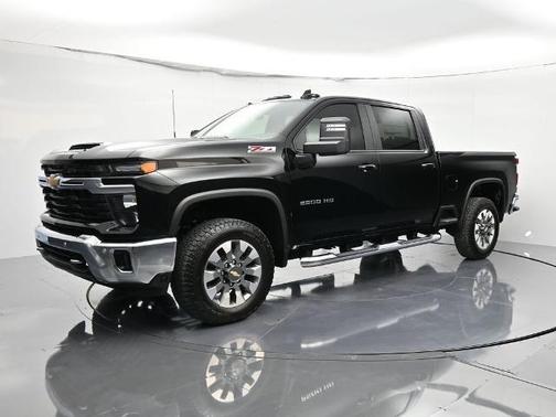 Black 2026 Chevrolet Silverado 2500 LT