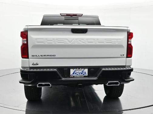 Summit White 2026 Chevrolet Silverado 1500 LT Trail Boss