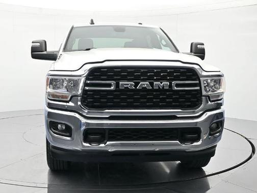 Bright White Clearcoat 2024 RAM 2500 Big Horn