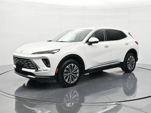 Summit White 2024 Buick Envision Preferred