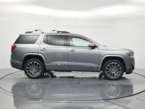 Sterling 2023 GMC Acadia Denali