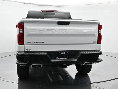 Summit White 2026 Chevrolet Silverado 1500 LT Trail Boss