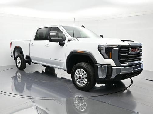 Summit White 2026 GMC Sierra 2500 SLE