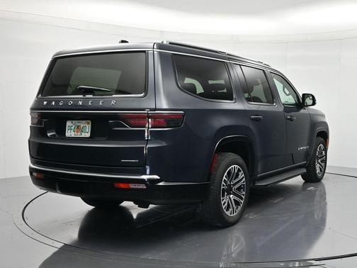 Riverrock Green 2024 Jeep Wagoneer Series II