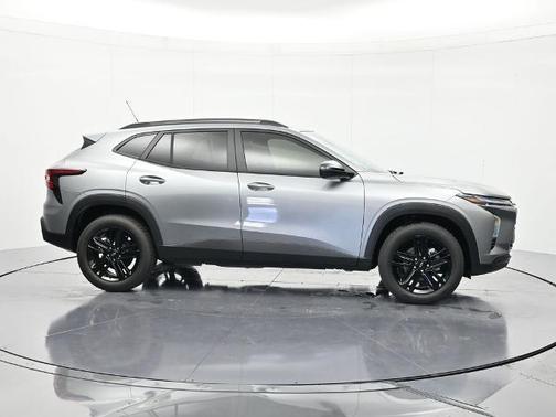 Sterling Gray Metallic 2026 Chevrolet Trax ACTIV